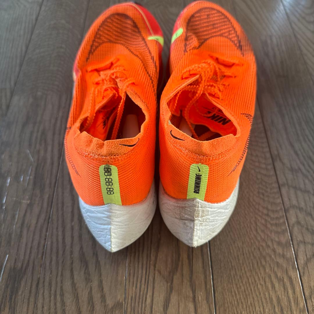 NIKE ビッグバブル スパイクシューズ オレンジ 27.5