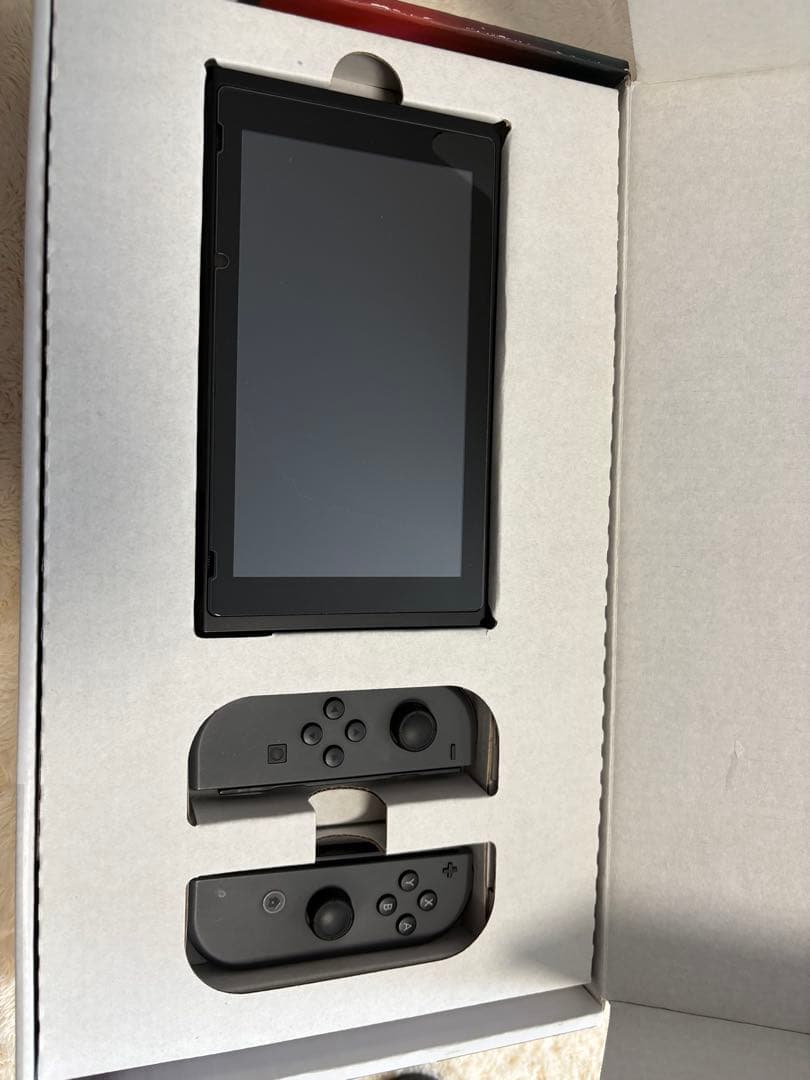 Switch本体セット＋赤ジョイコン(ジャンク)＋純正ケース＋SDカード付