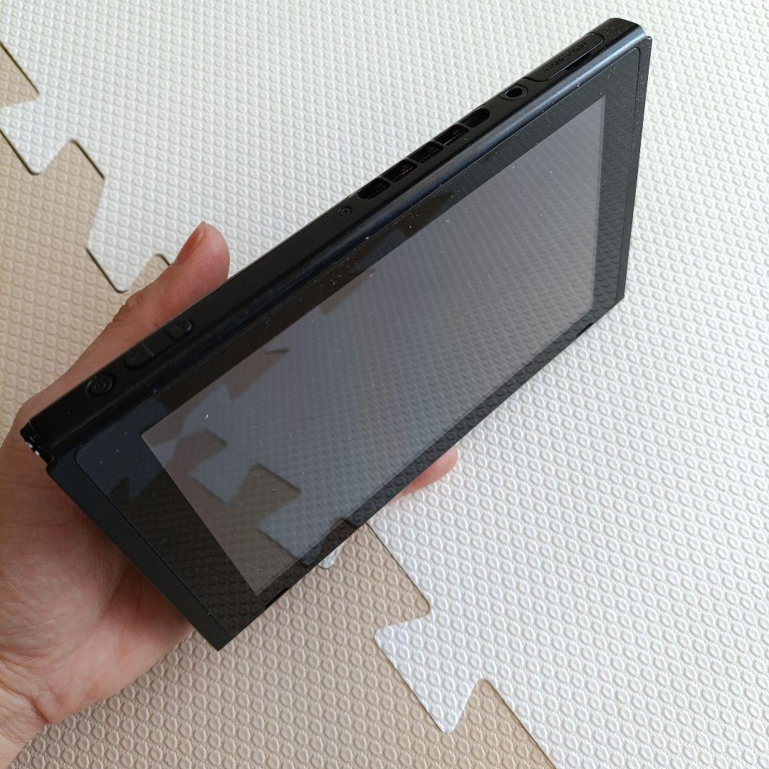 Nintendo Switch 本体 + ドック + 付属品　ジョイコンなし