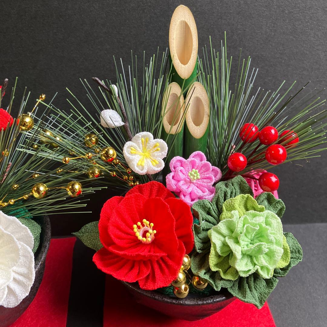 華やか　ちりめん　つまみ細工　お正月飾り　ミニ門松と鏡餅　No.18