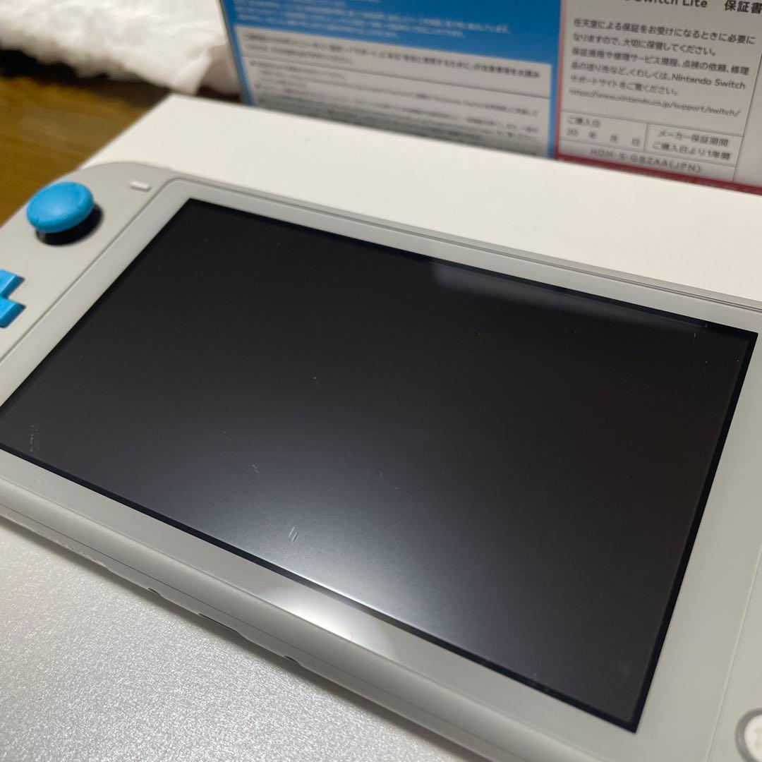 Nintendo Switch Light ザシアン　ザマゼンタ