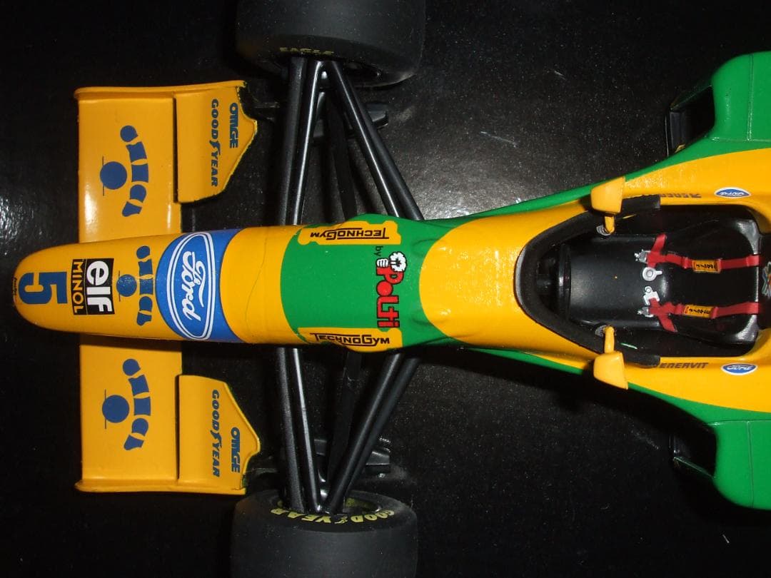 箱に難あり　ベネトン　フォード　Ｂ１９３Ｂ　シューマッハ　＃５　ノードライバー