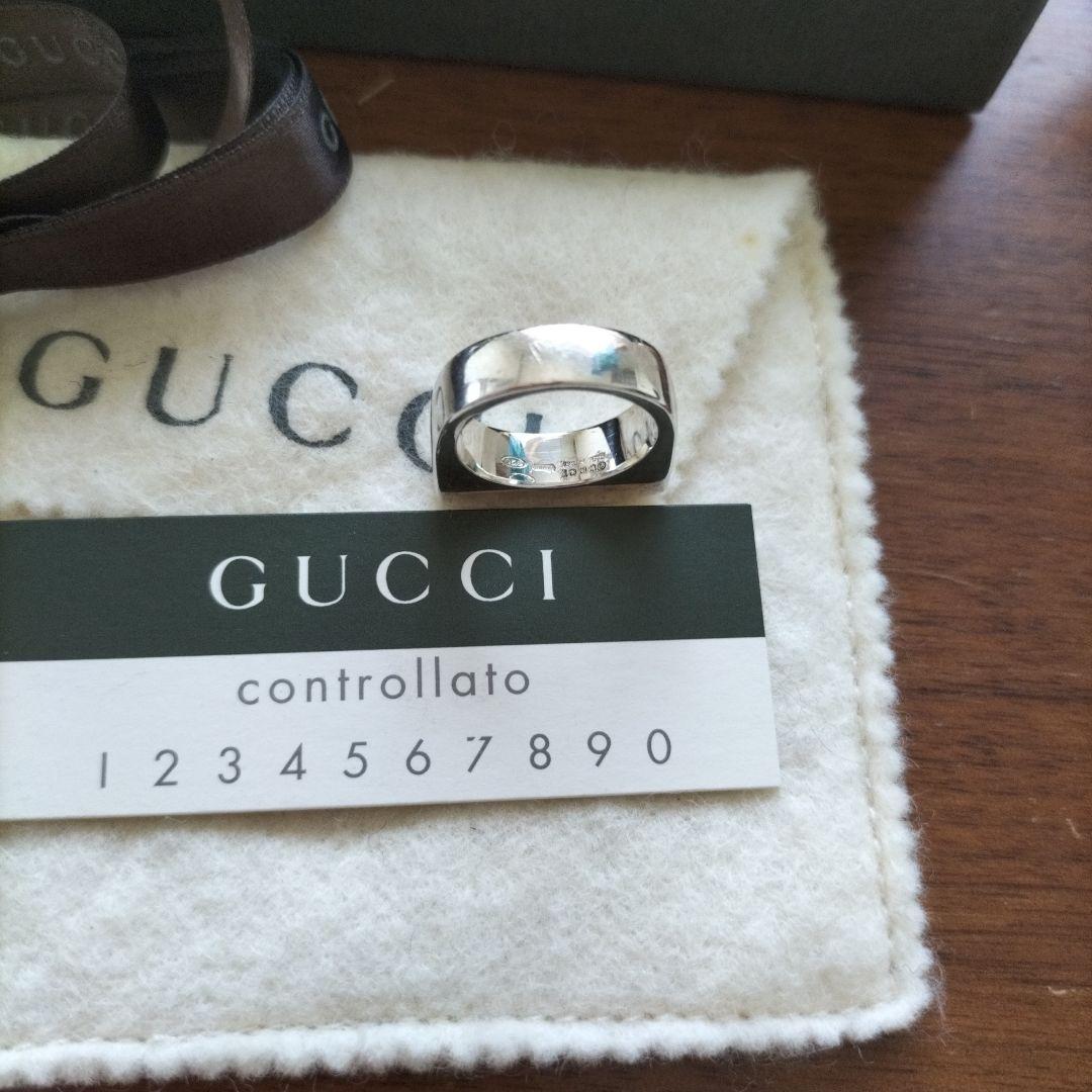 GUCCIグッチシルバーリング　百貨店購入　箱＆カード等付きシルバー925