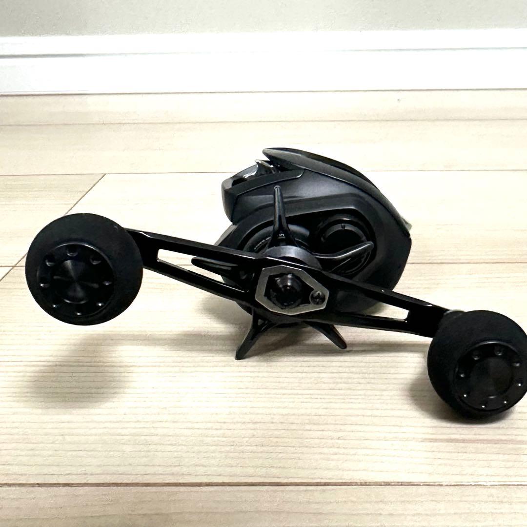 リール ZILLION TW CUSTOM BODY 1000XHL-SLPW