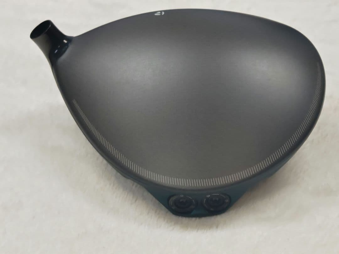 Qi40D ドライバー コアモデル9.0度 ヘッドカバー付き