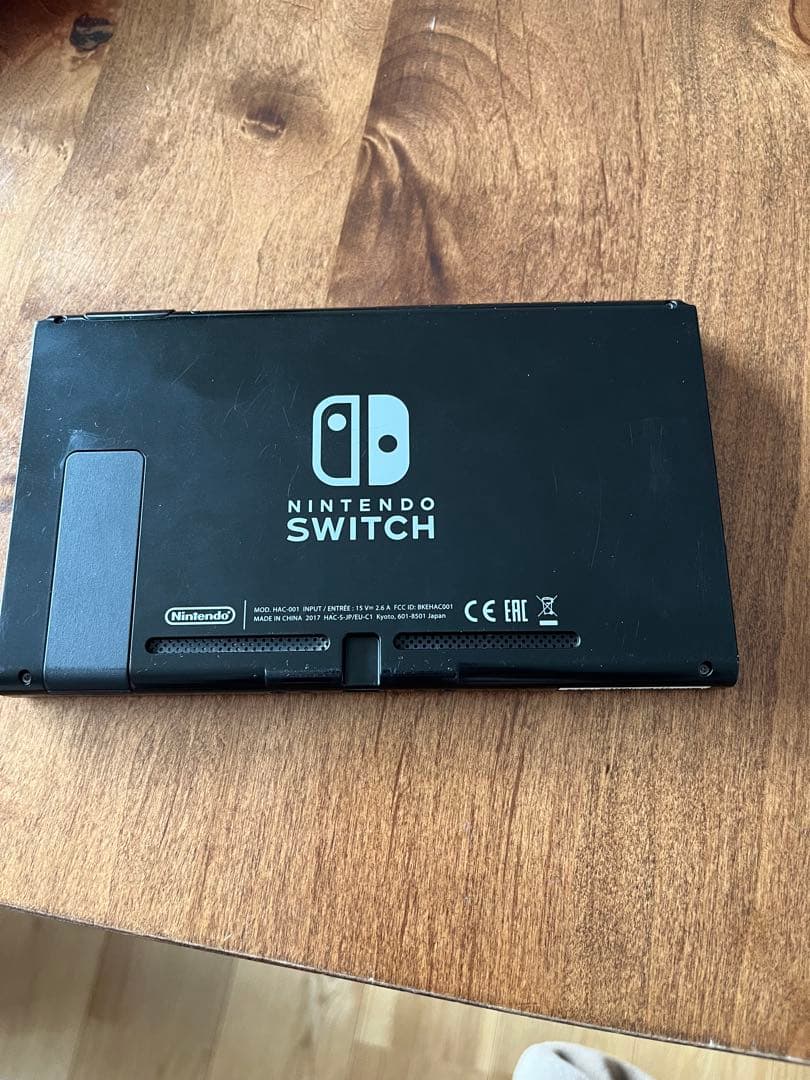 B*U様 Nintendo Switch 本体 とコントローラーセット