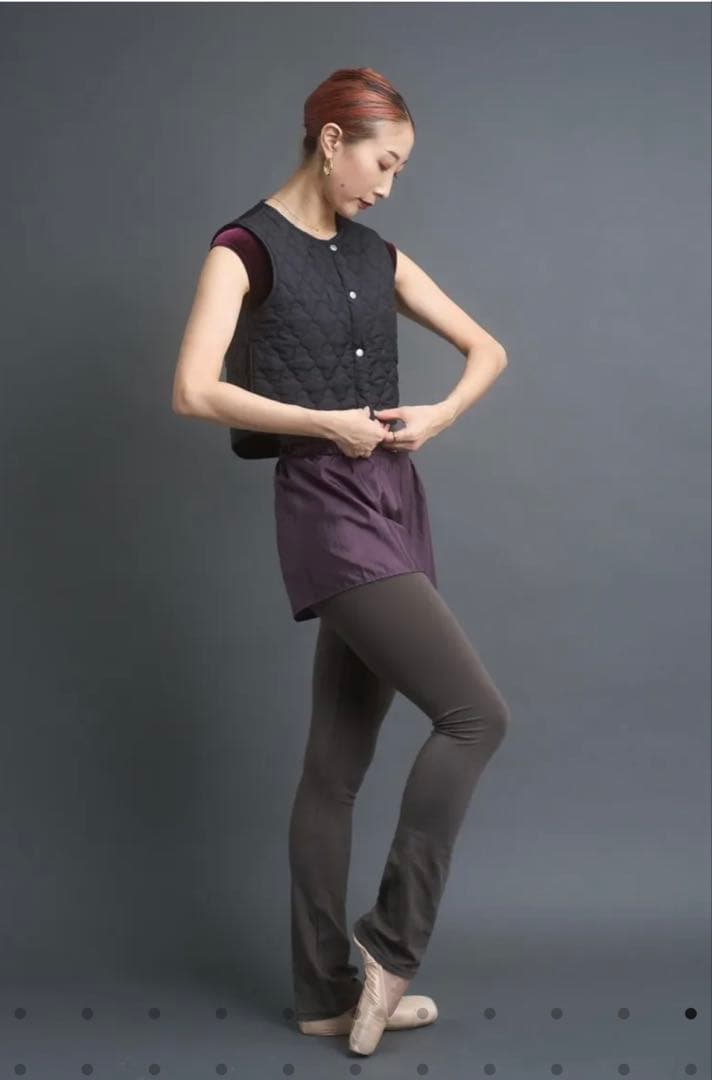 お得 新品 unoa ウノア Chill-Fit pants モスグレー S