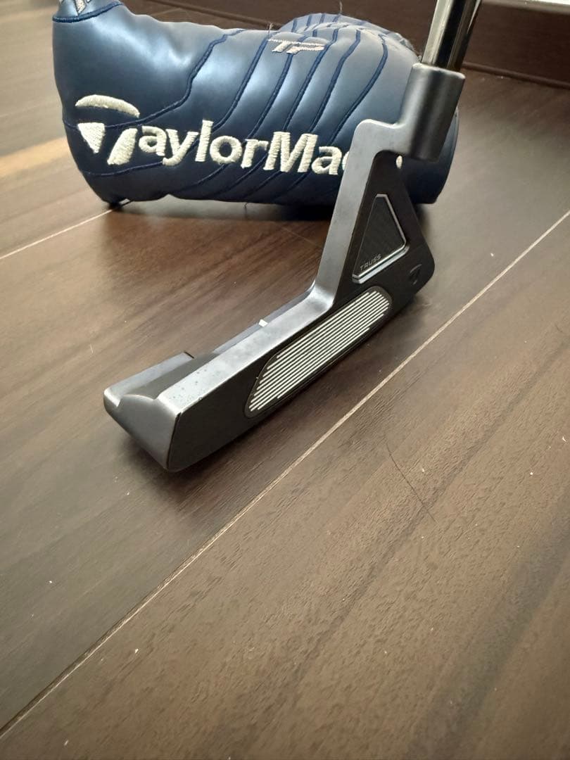 TaylorMade TP トラス　パターヘッドカバー付き　33インチ