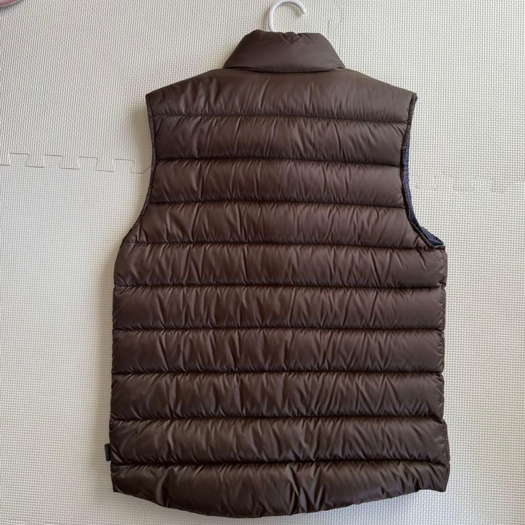 MONCLER ブラウン ダウンベスト