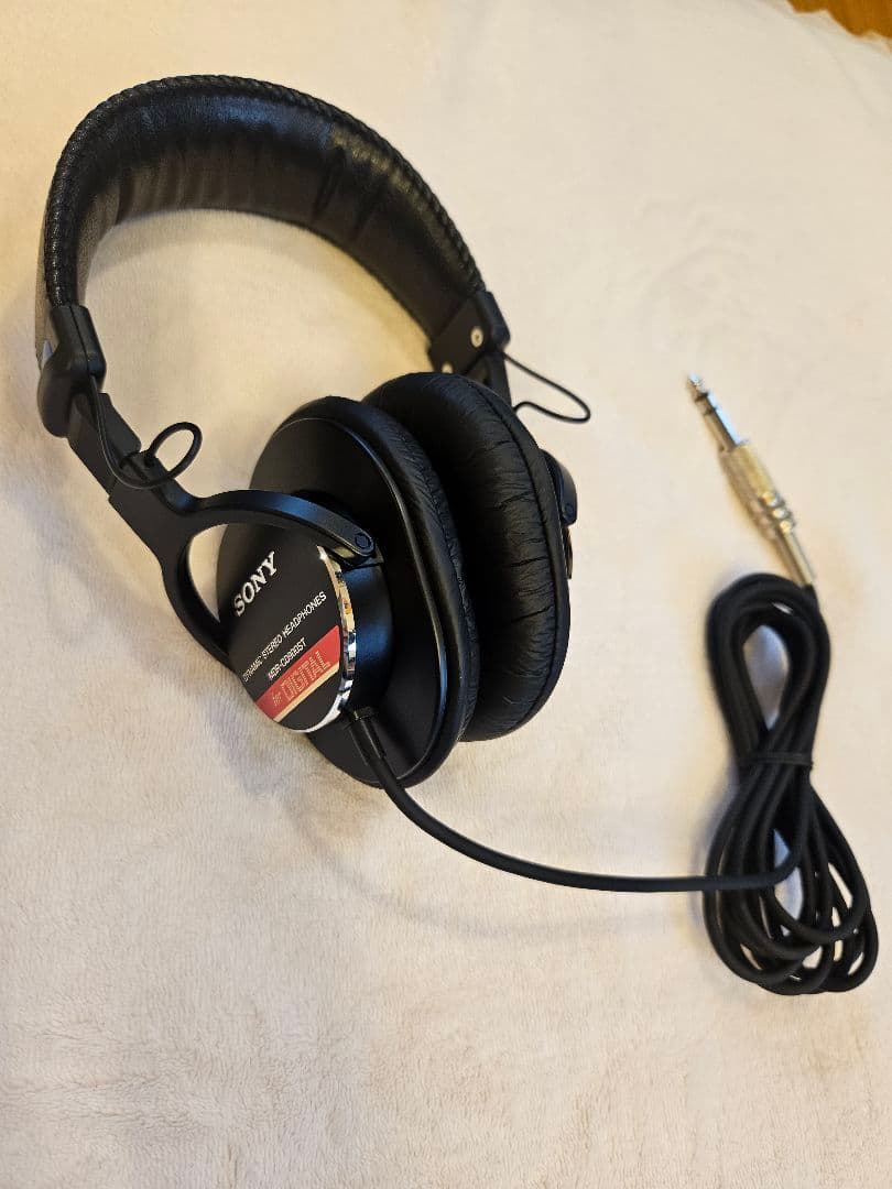 SONY MDR-CD900ST スタジオモニターヘ ッドフォン