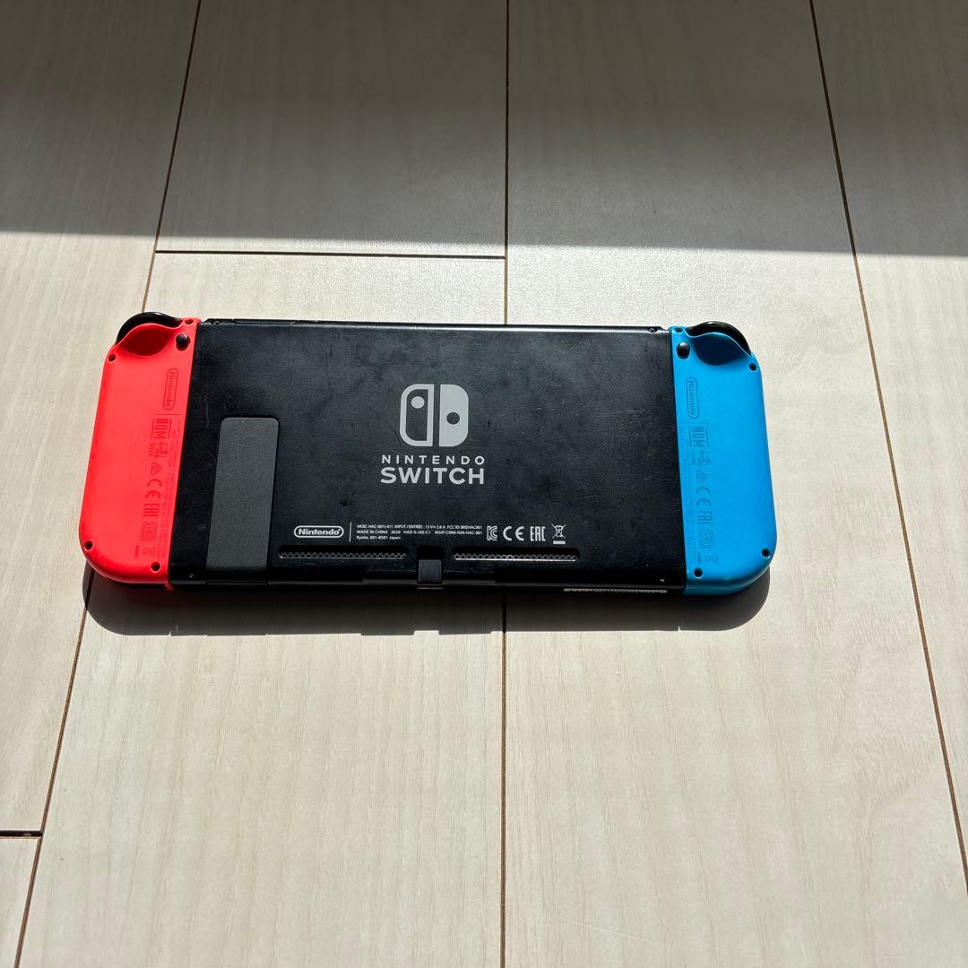 k*様 Nintendo Switch 本体 青赤ジョイコン付き