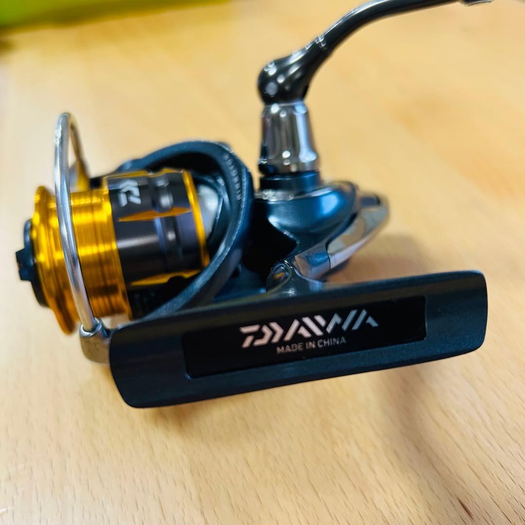 Daiwa フリームス　ダイワ フィッシングリール