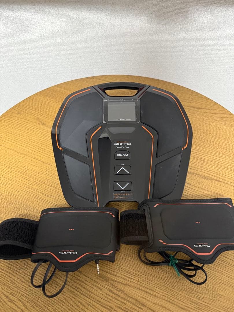 【美品】SIXPAD Foot Fit Plus フットフィットプラス