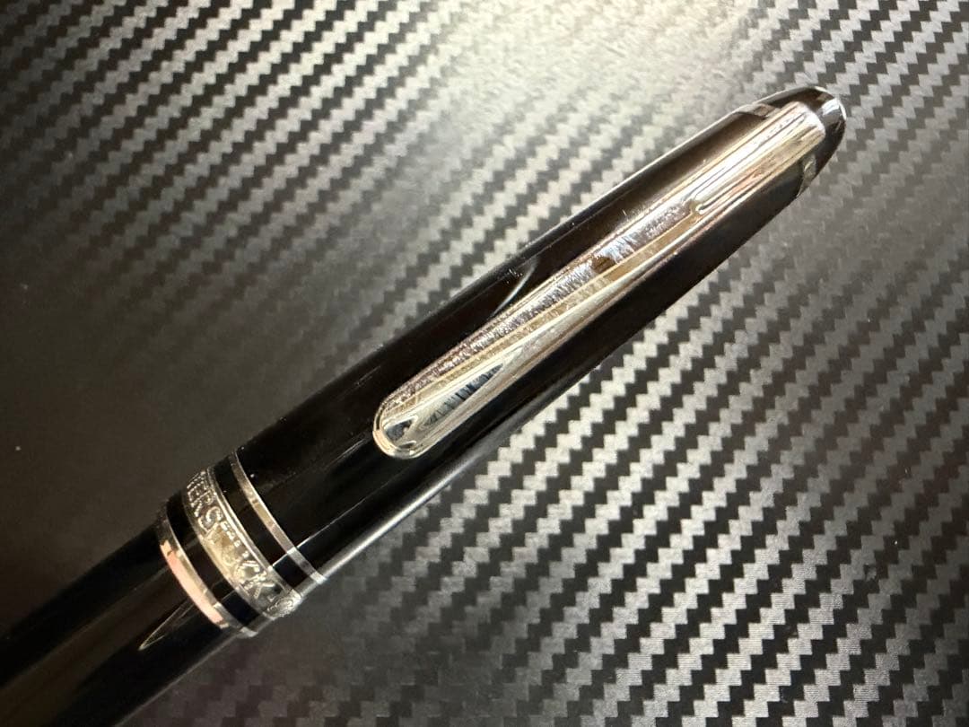 美品 モンブラン マイスターシュテュック P164 ボールペン プラチナライン