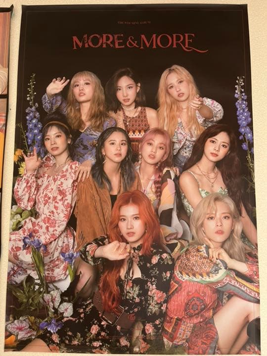 TWICE グッズ ジヒョ チェヨン トレカ feelspecial ポスター