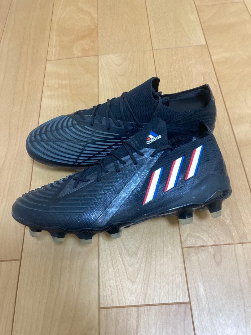 【美品】25.0cm adidas プレデター HG/AG