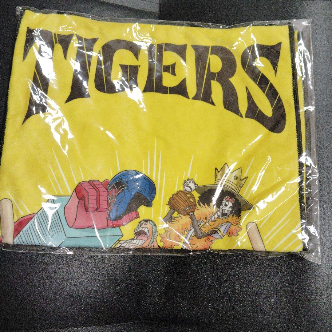 たかし　ワンピース×タイガース2019　Tシャツ（麦わら一味）など　4点