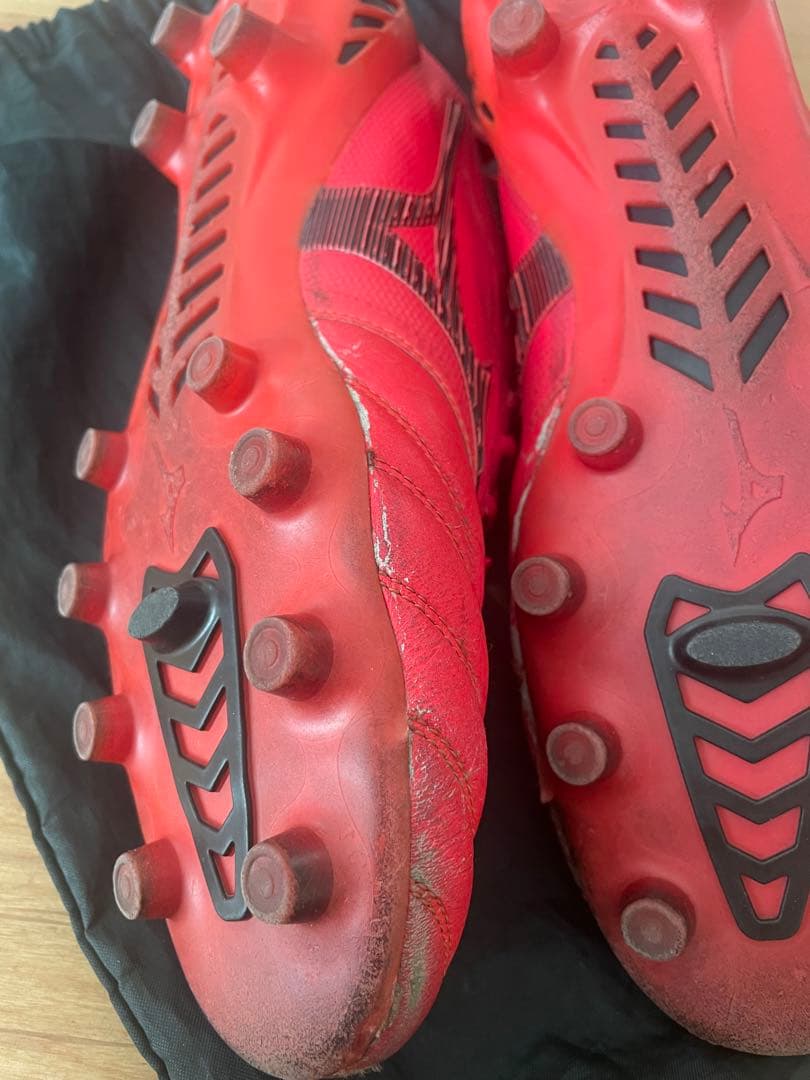 土日限定値下げ　限定色‼︎Mizuno モレリアネオ　赤　26.5センチ