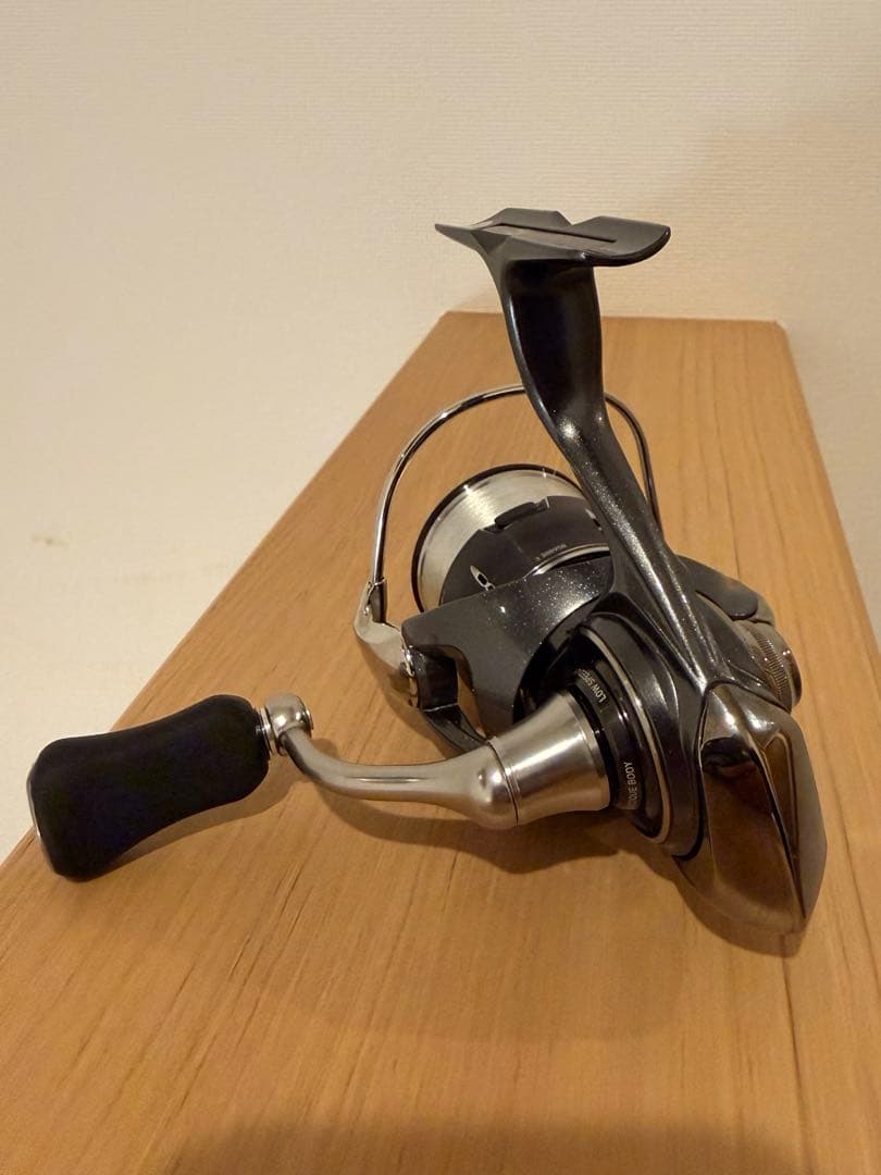 【極美品】ダイワ 24 ルビアス LT2000S-P