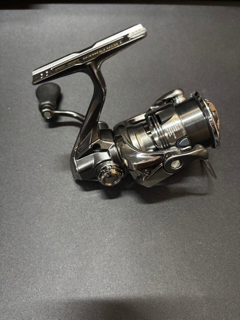 リール 24 TWIN POWER C2000S