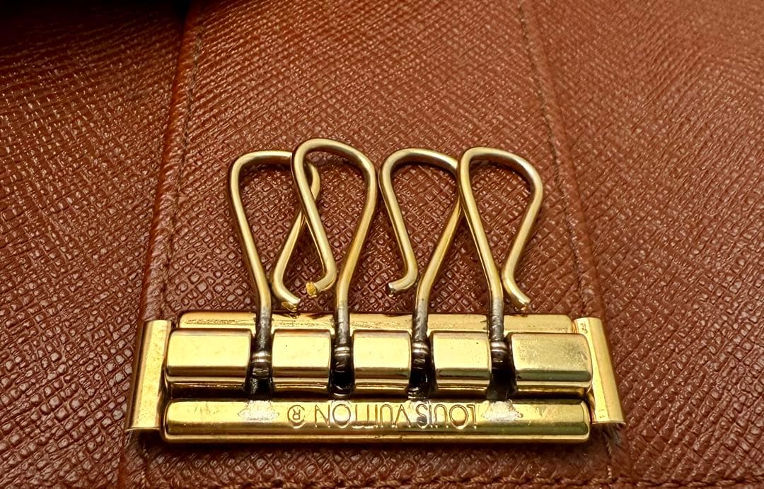 Louis Vuitton モノグラム　4連キーケース