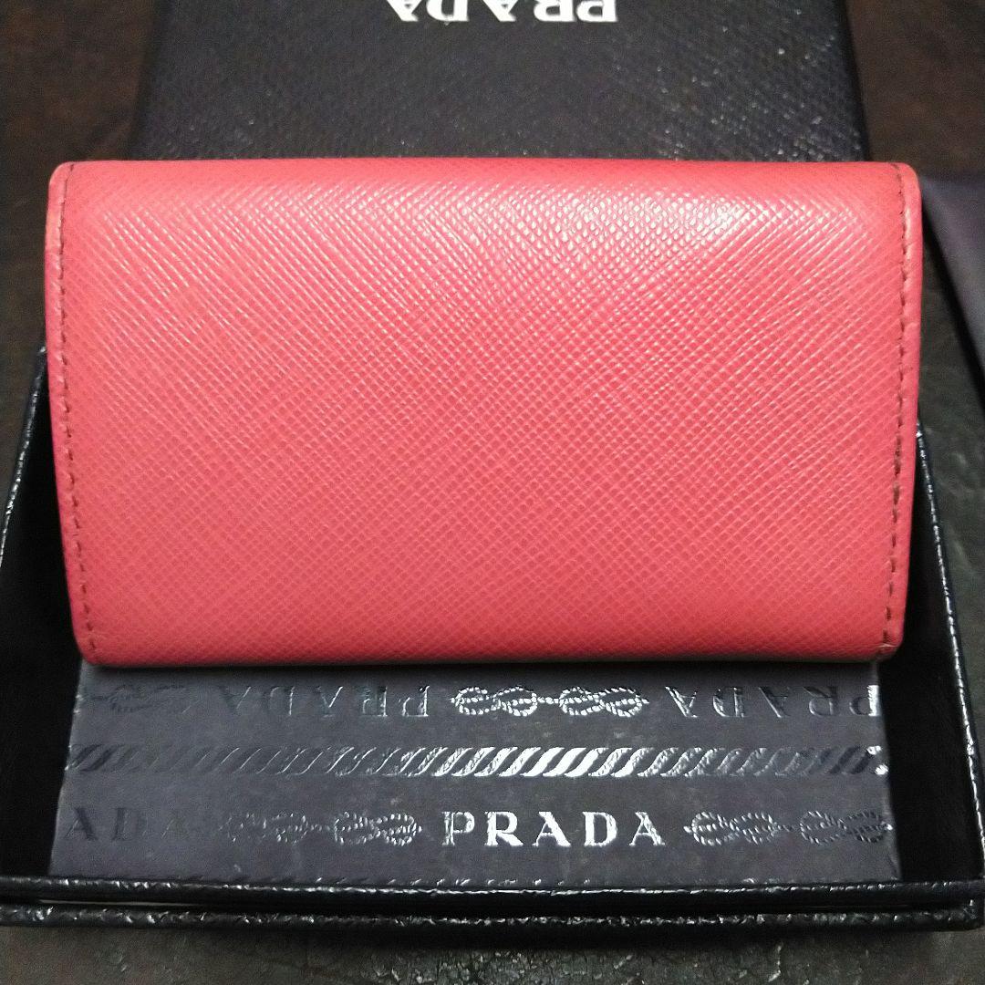 PRADA ピンク レザー キーケース 箱付き