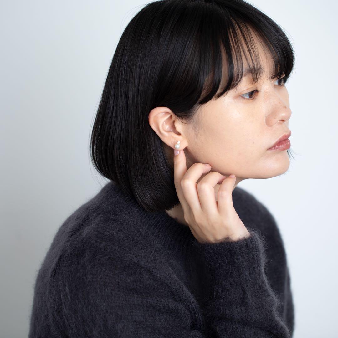 新品❣️ 18kYG 伊勢志摩バロックパールピアス
