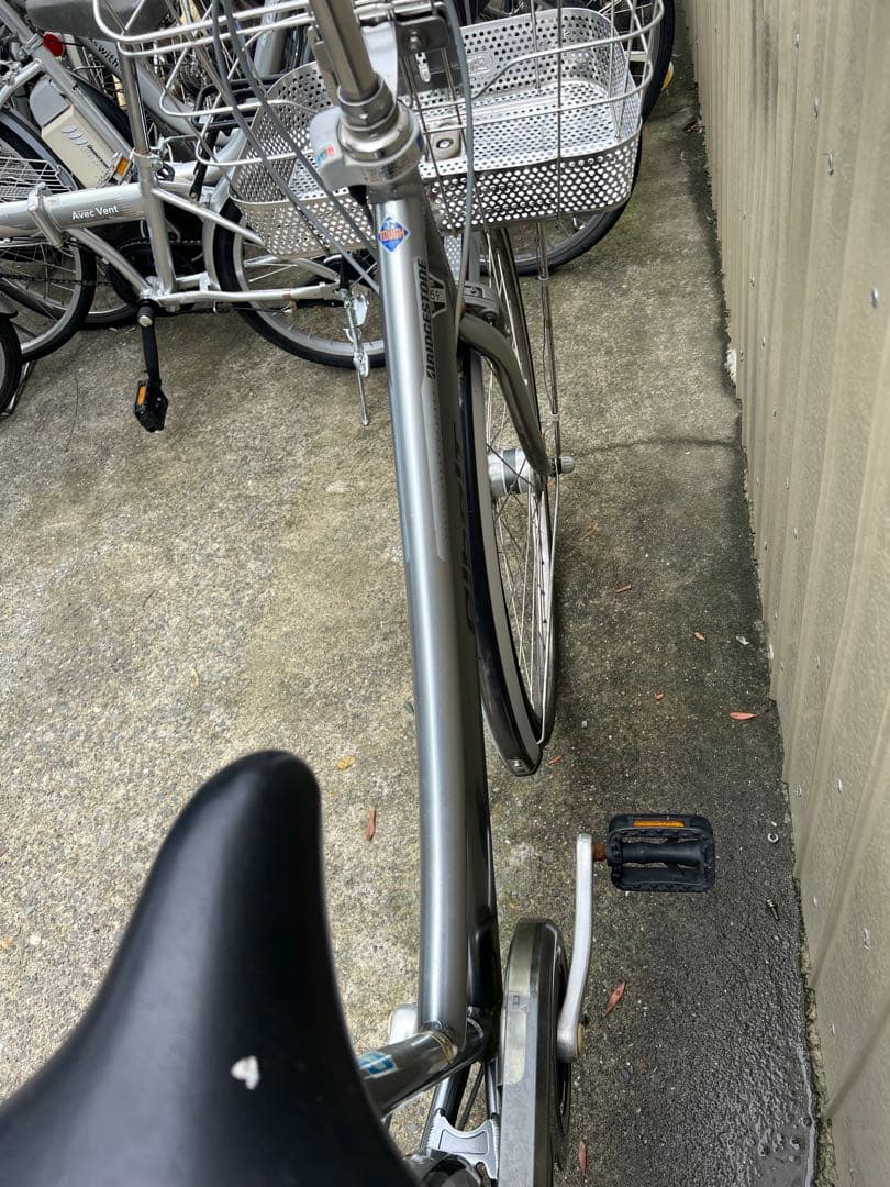 中古ブリチストンアルトベルト　27インチ