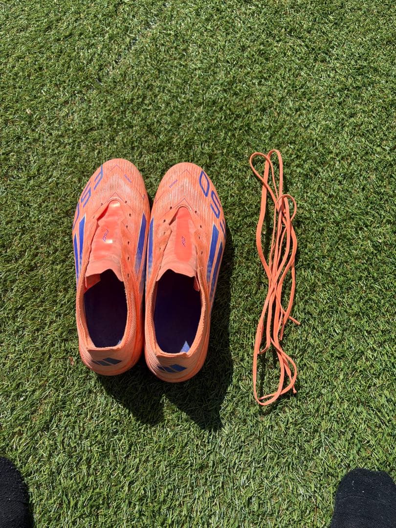 F50 サッカースパイク AG HG JAPAN ELITE