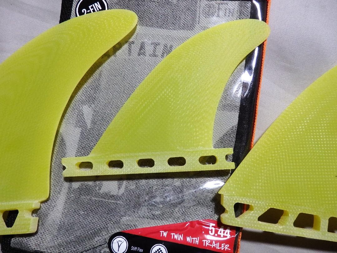 新品◆CAPTAIN FIN TYLER WARREN 2＋1フィン◆5.44