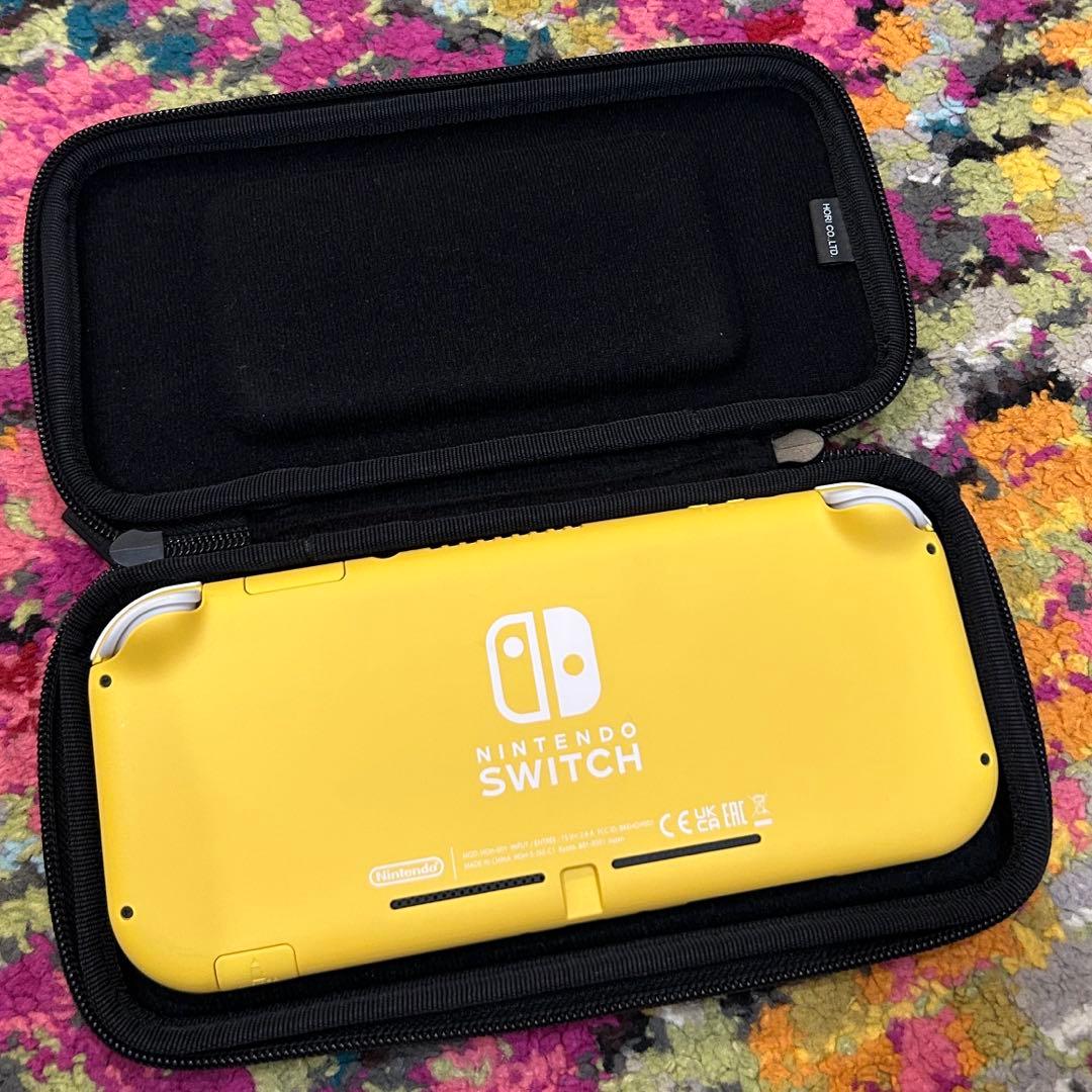 すず【中古美品】Nintendo Switch Lite イエロー 本体