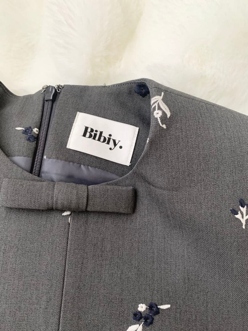 Bibiy. B. GARDEN TOPS 新品