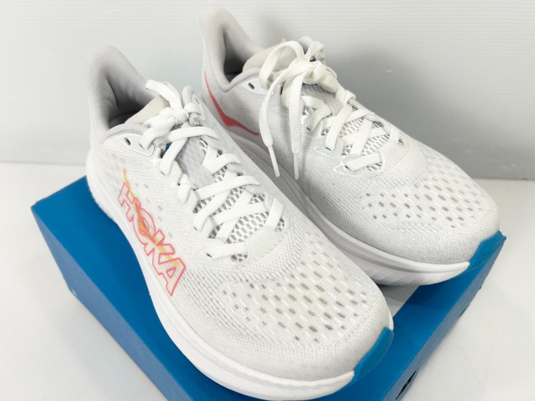 新品 HOKA MACH 6 23.0cm