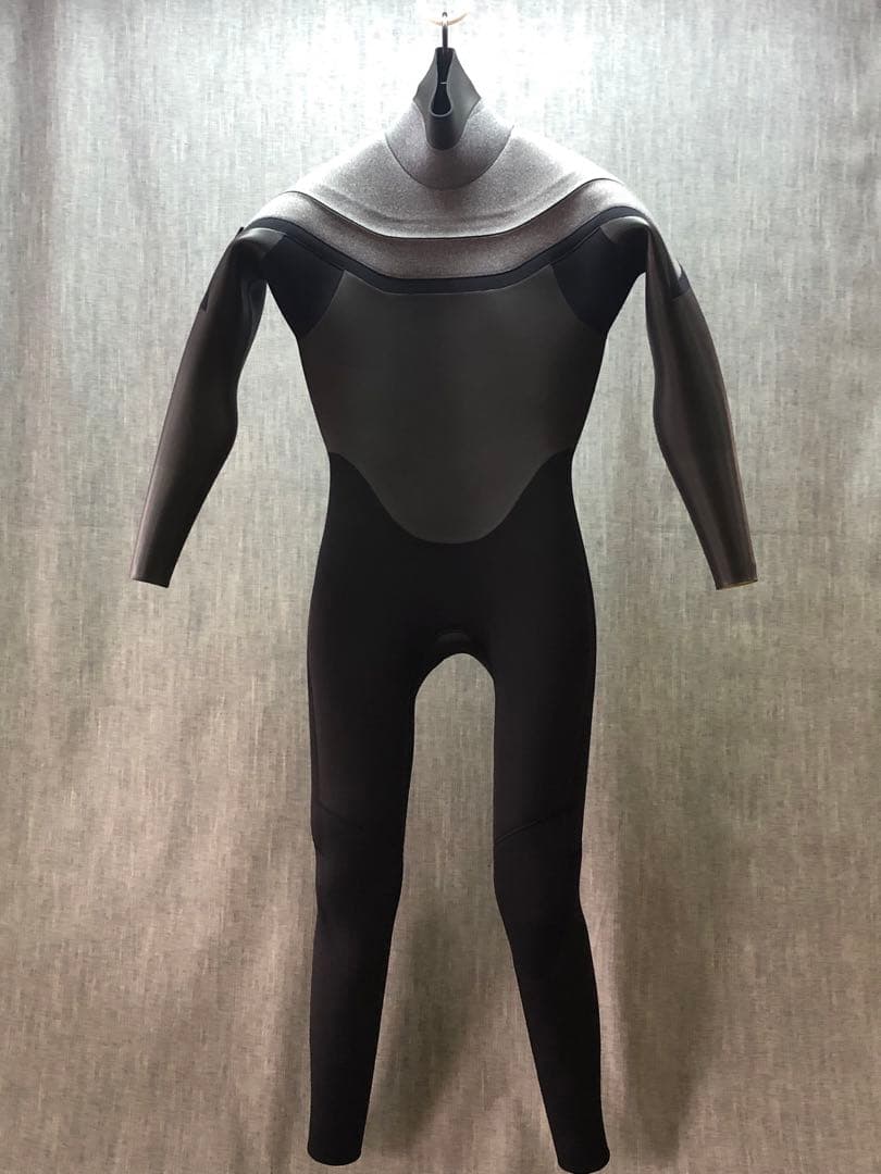 ウエットスーツ　新品未使用
