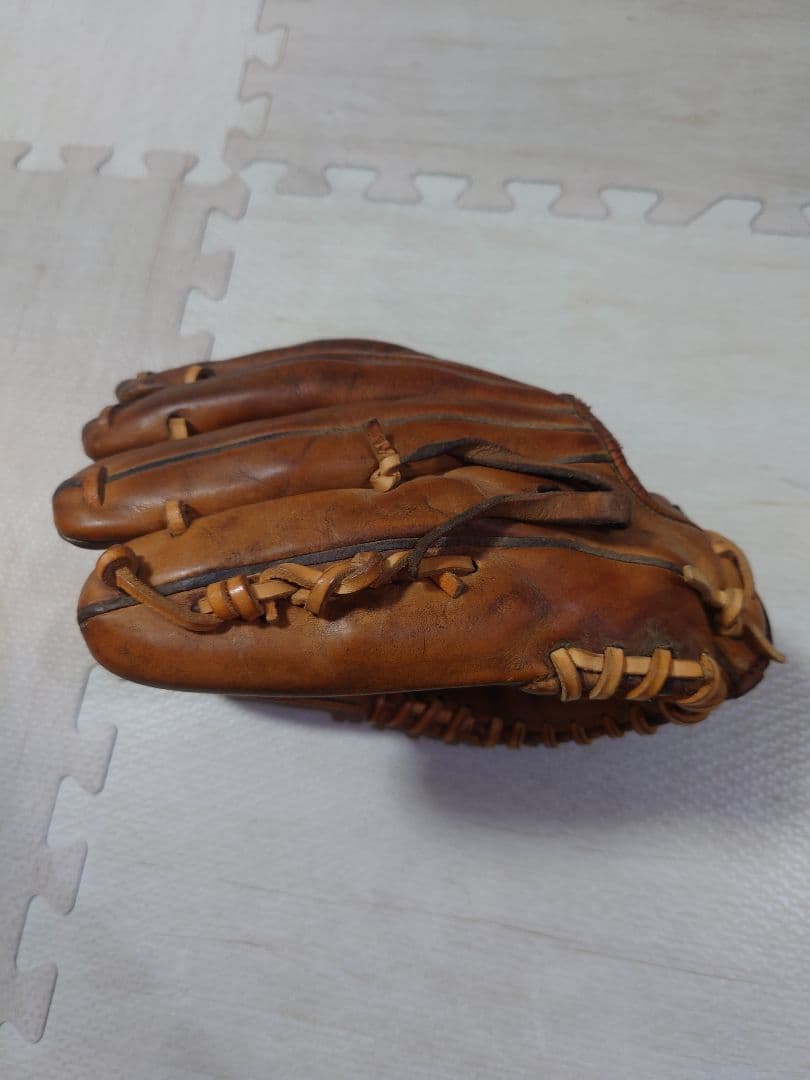 ドナイヤ　軟式内野用