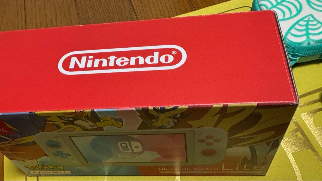 Nintendo Switch Lite マゼンタ