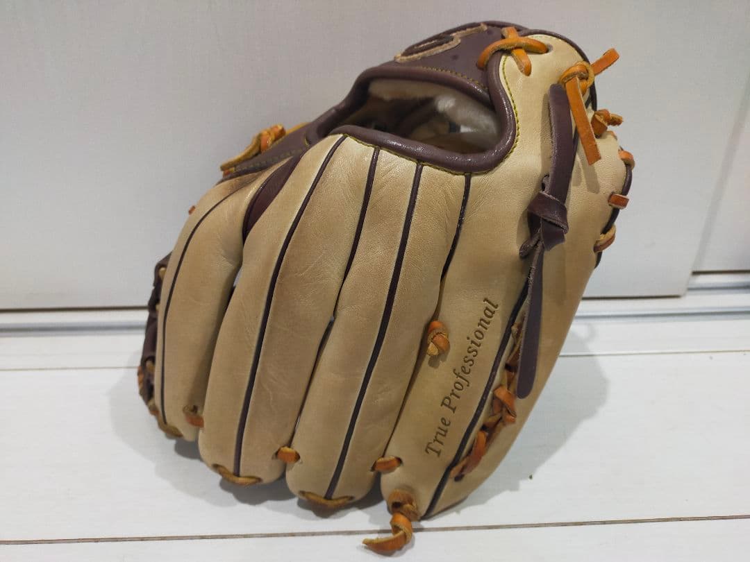 ★【即戦力】スラッガー　 軟式　グローブ　内野手　KSN-24MS　オーダー