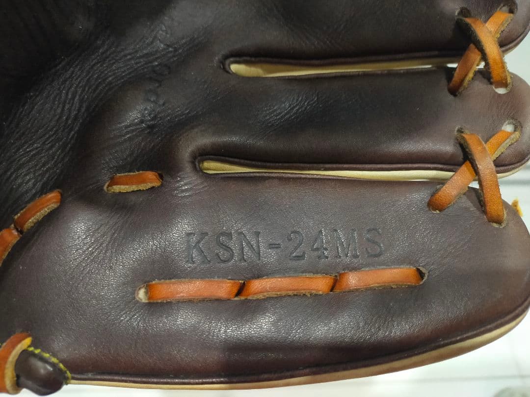 ★【即戦力】スラッガー　 軟式　グローブ　内野手　KSN-24MS　オーダー