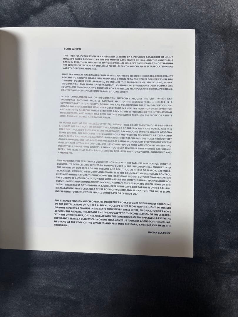Jenny Holzer SIGNS 作品集　値下げなし