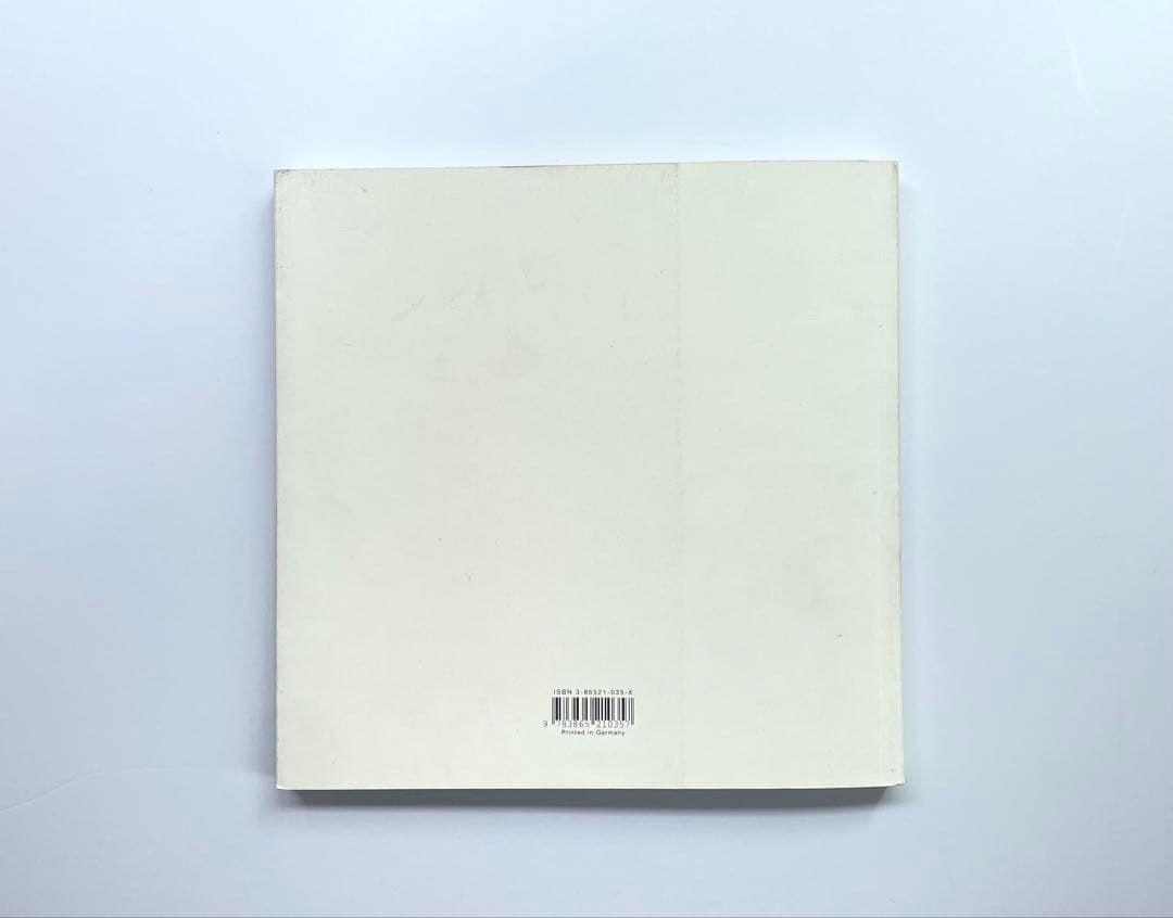 Her, Her, Her, & Her Roni Horn ロニ・ホーン