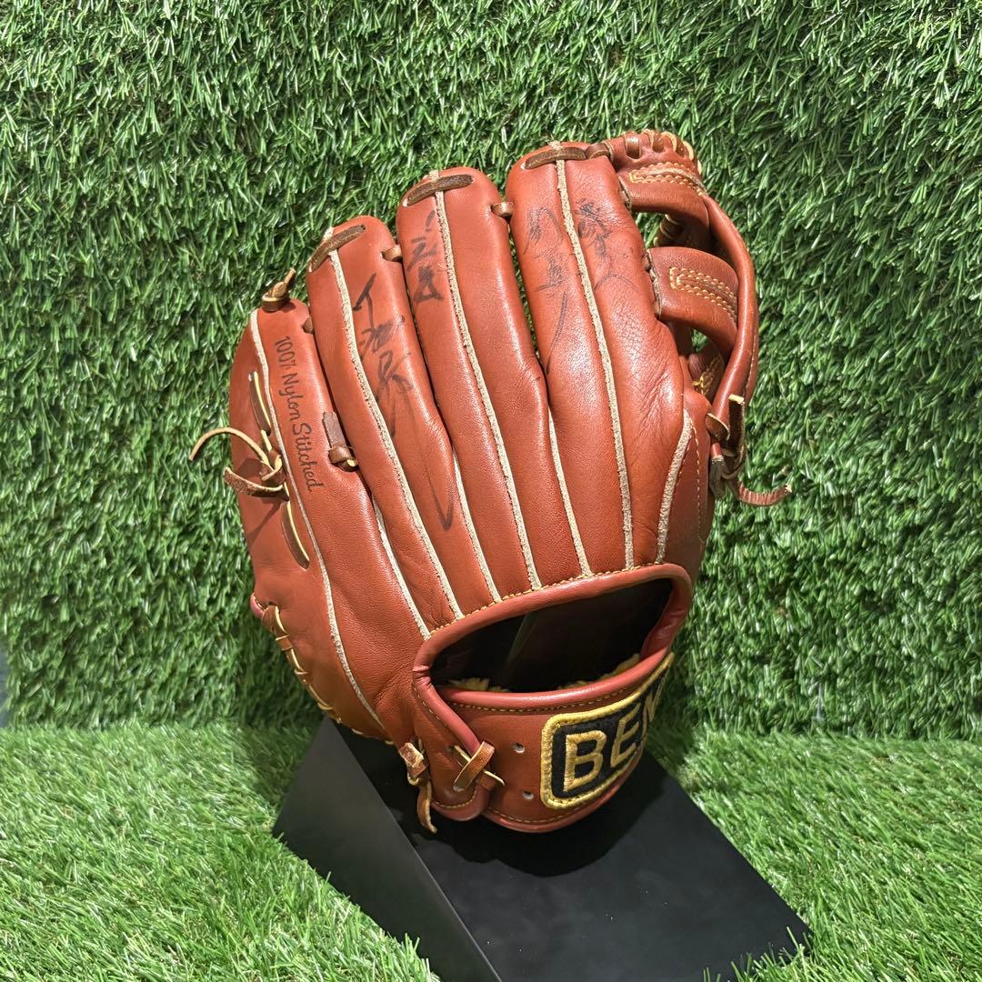 新品未使用　サイン入野球グラブ　グローブ　一般軟式大人用　内野手用　ベン　ben