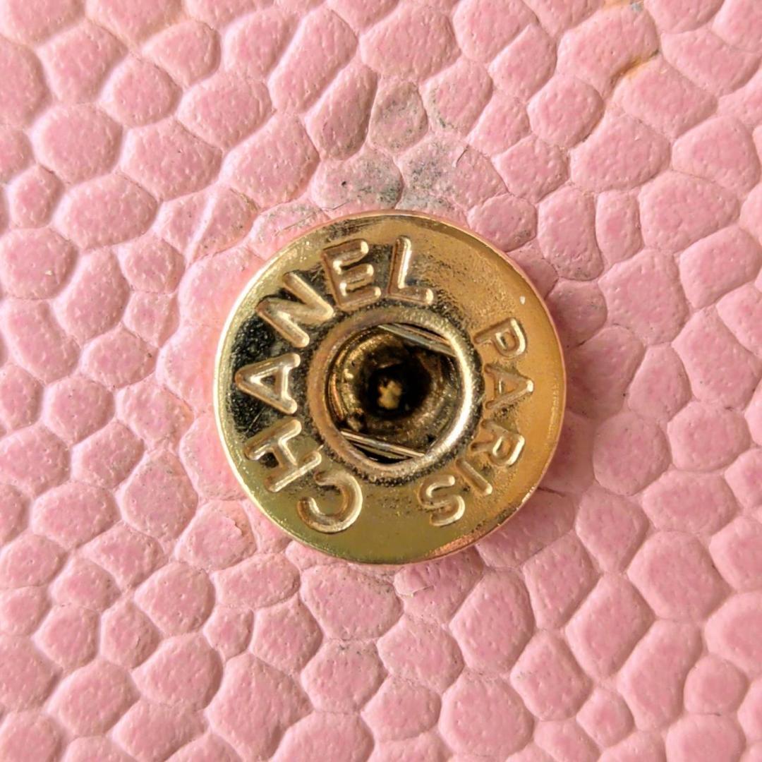 CHANEL ピンク レザー キーケース　キャビアスキン