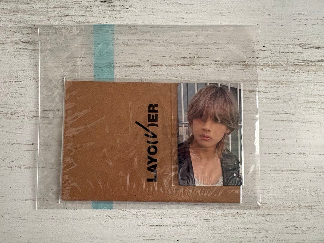 【JPFC特典トレカ2枚付き】BTS V テテ Layover3形態+1枚