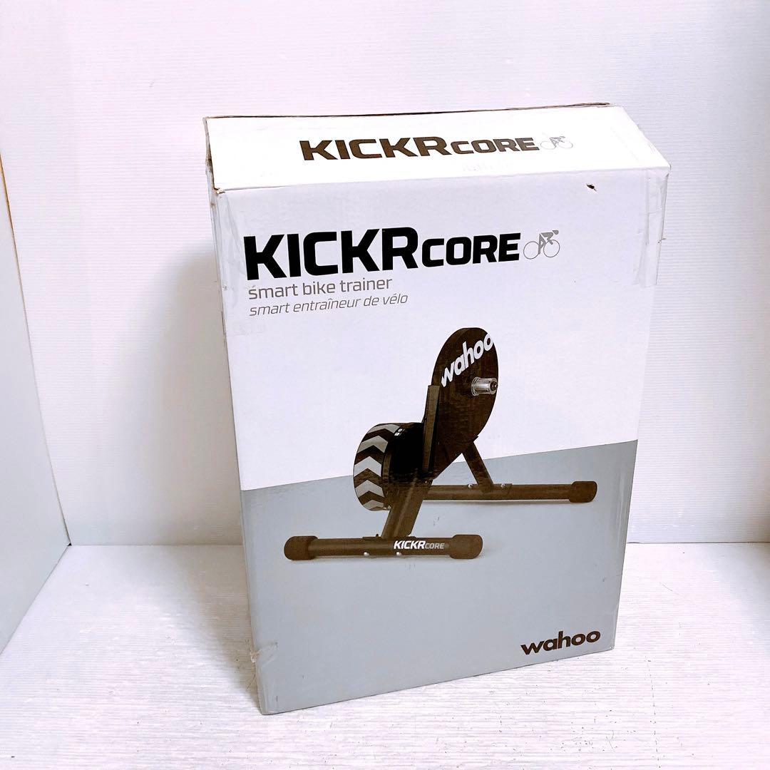 Wahoo kicker core 自転車用ローラー台