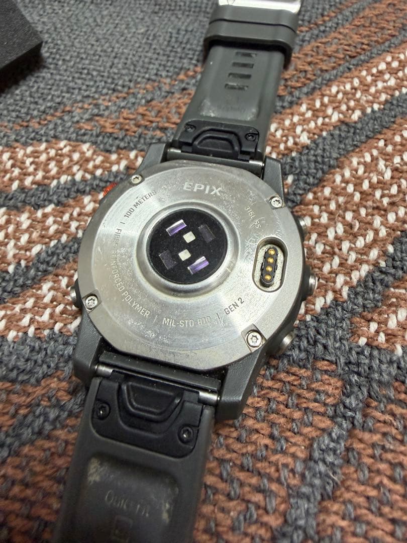 GARMIN EPIX GPSスマートウォッチ
