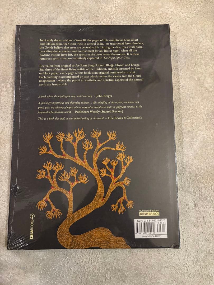 洋書 The Night Life of Trees