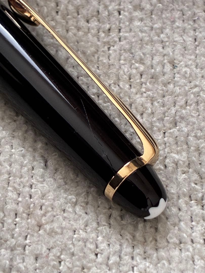 K*s様 ◾️Montblanc Meisterstück classic144