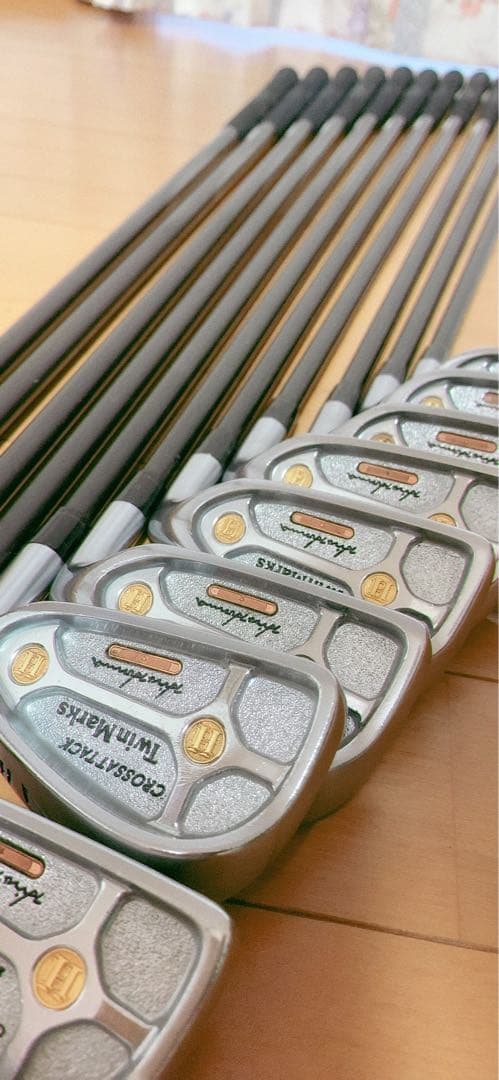 【HONMA ゴルフクラブセット　男女ペア　アイアンセット！別購入希望は応相談！