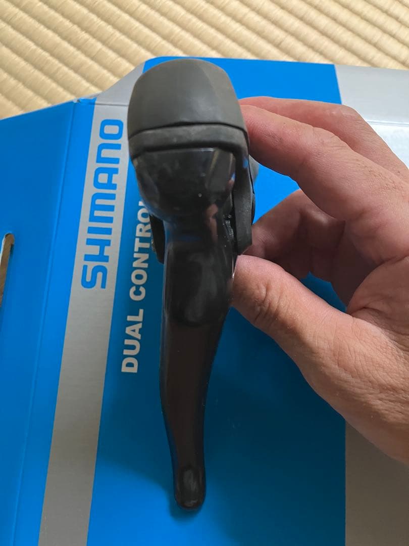Shimano Sora デュアルコントロールレバー ブラック