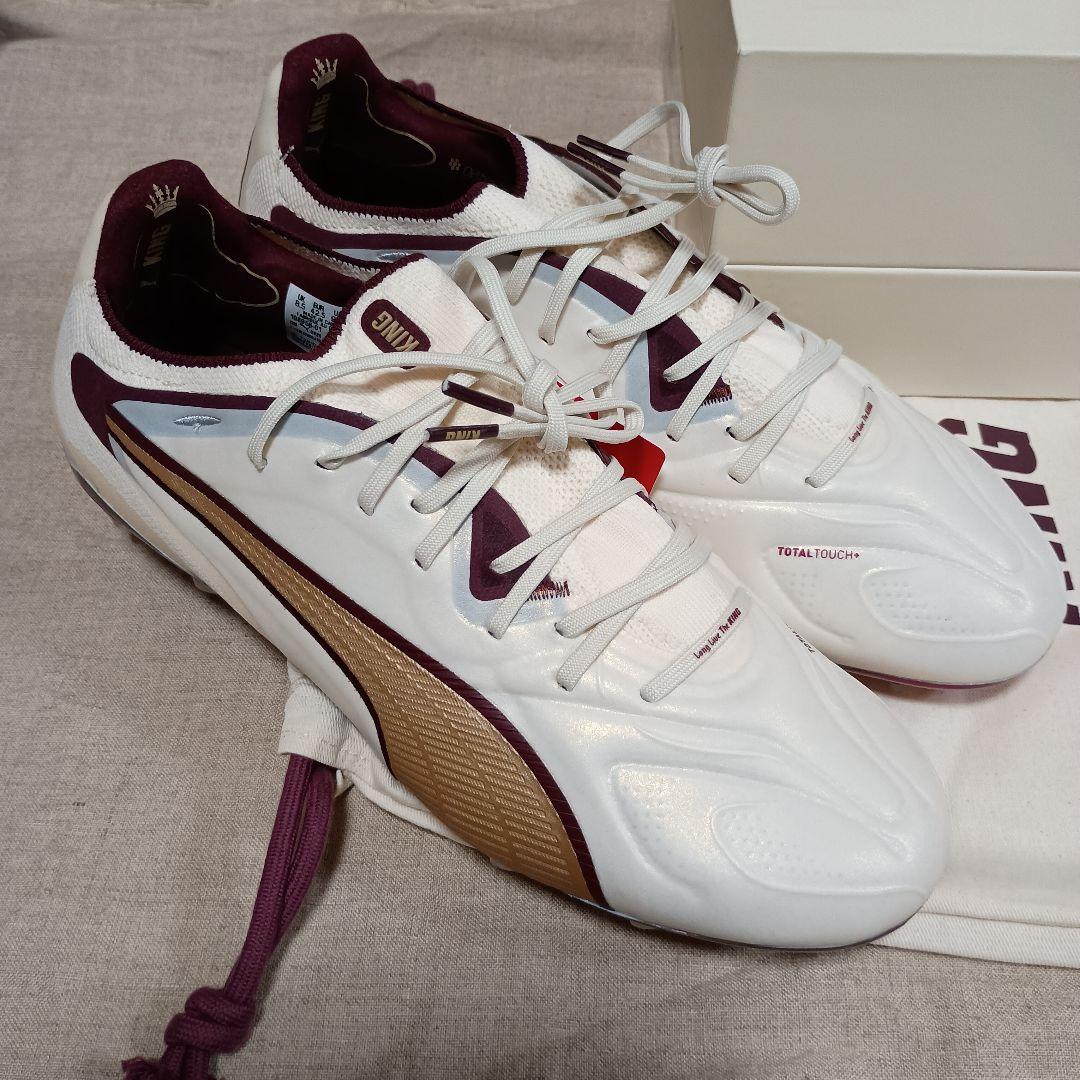 Puma King サッカーシューズ ホワイト/バーガンディ